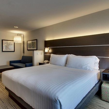 Holiday Inn Express Hotel & Suites Morris By Ihg מראה חיצוני תמונה