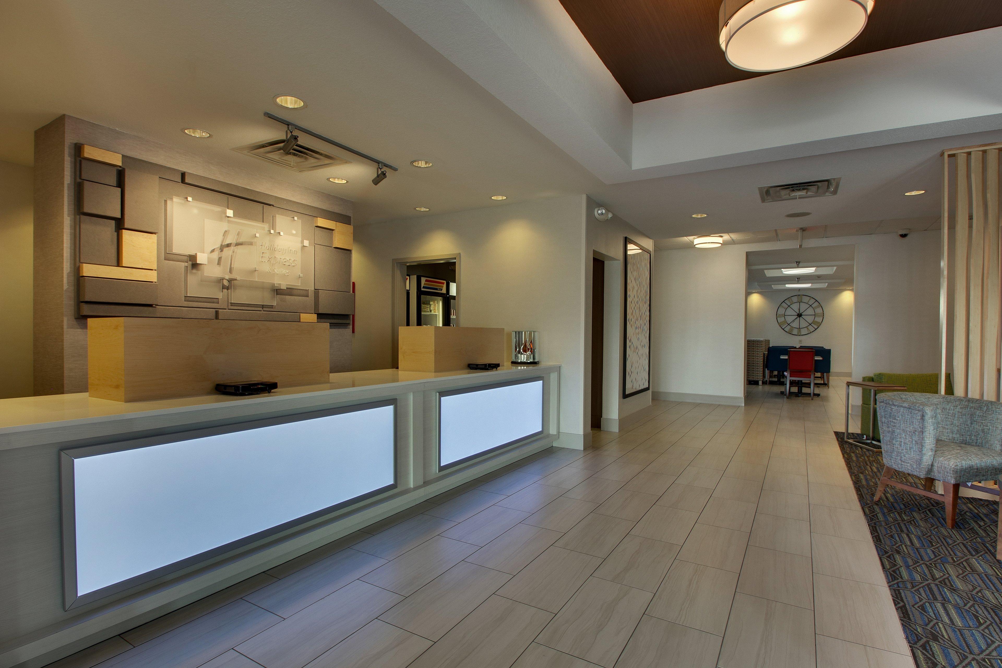 Holiday Inn Express Hotel & Suites Morris By Ihg מראה חיצוני תמונה