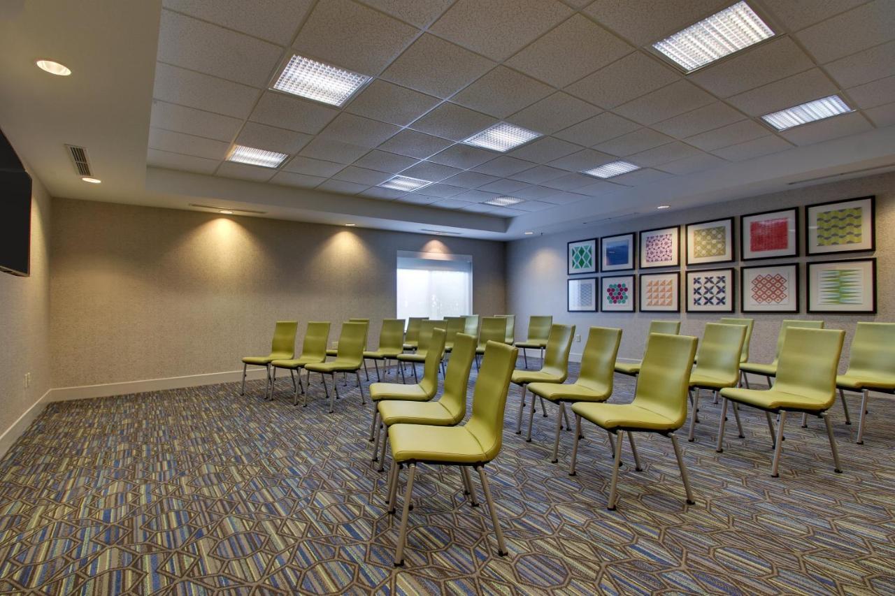 Holiday Inn Express Hotel & Suites Morris By Ihg מראה חיצוני תמונה