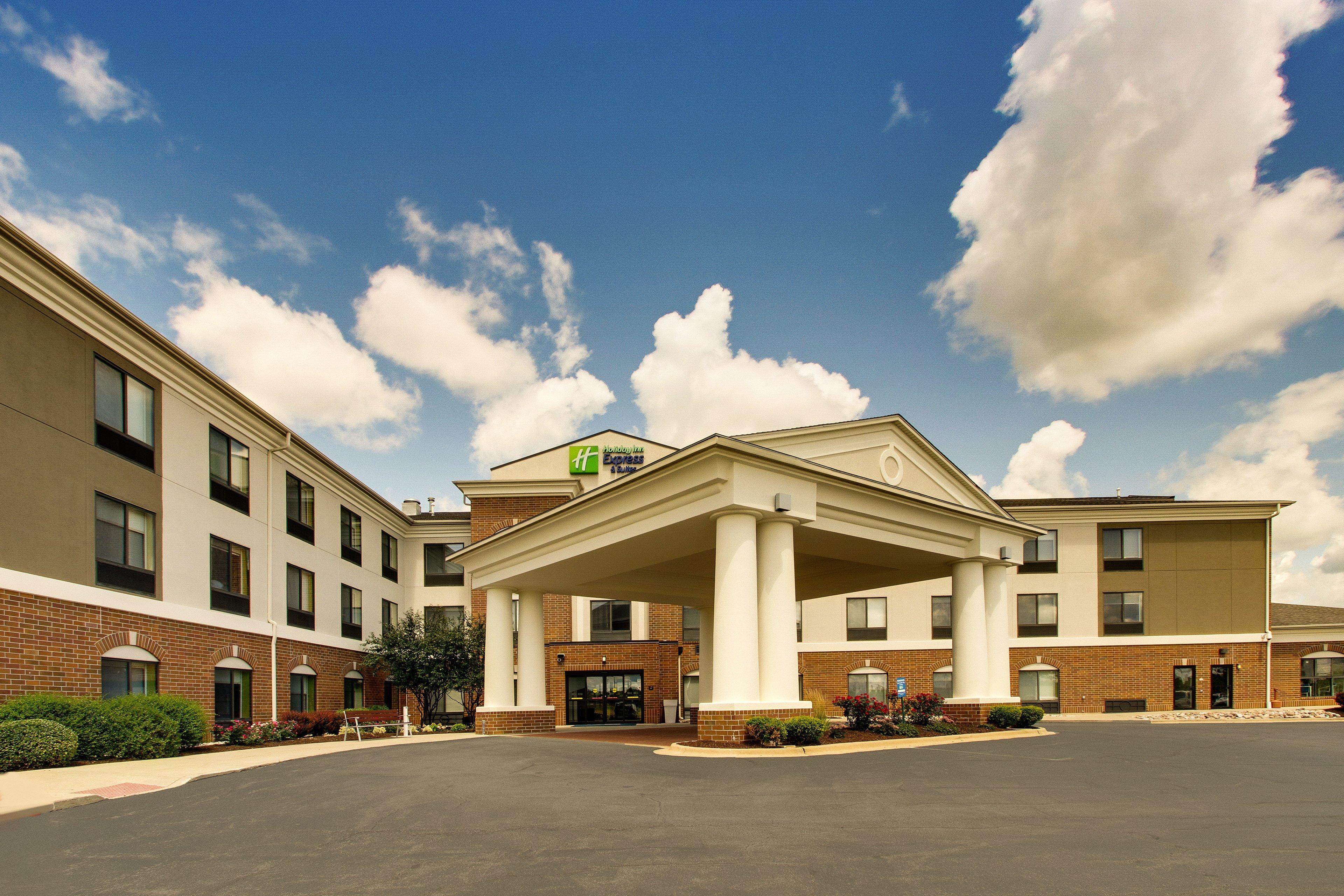 Holiday Inn Express Hotel & Suites Morris By Ihg מראה חיצוני תמונה